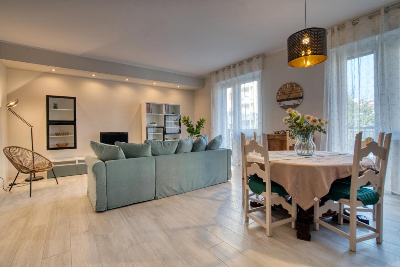 Caseospitali - Casa Janas, Elegante Trilocale Per 5 In Zona Centrale ミラノ エクステリア 写真