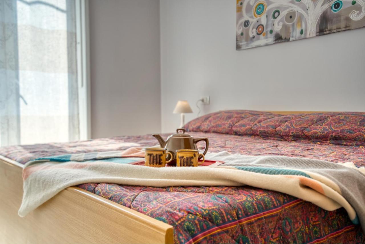 Caseospitali - Casa Janas, Elegante Trilocale Per 5 In Zona Centrale ミラノ エクステリア 写真
