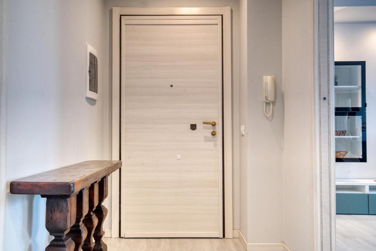 Caseospitali - Casa Janas, Elegante Trilocale Per 5 In Zona Centrale ミラノ エクステリア 写真