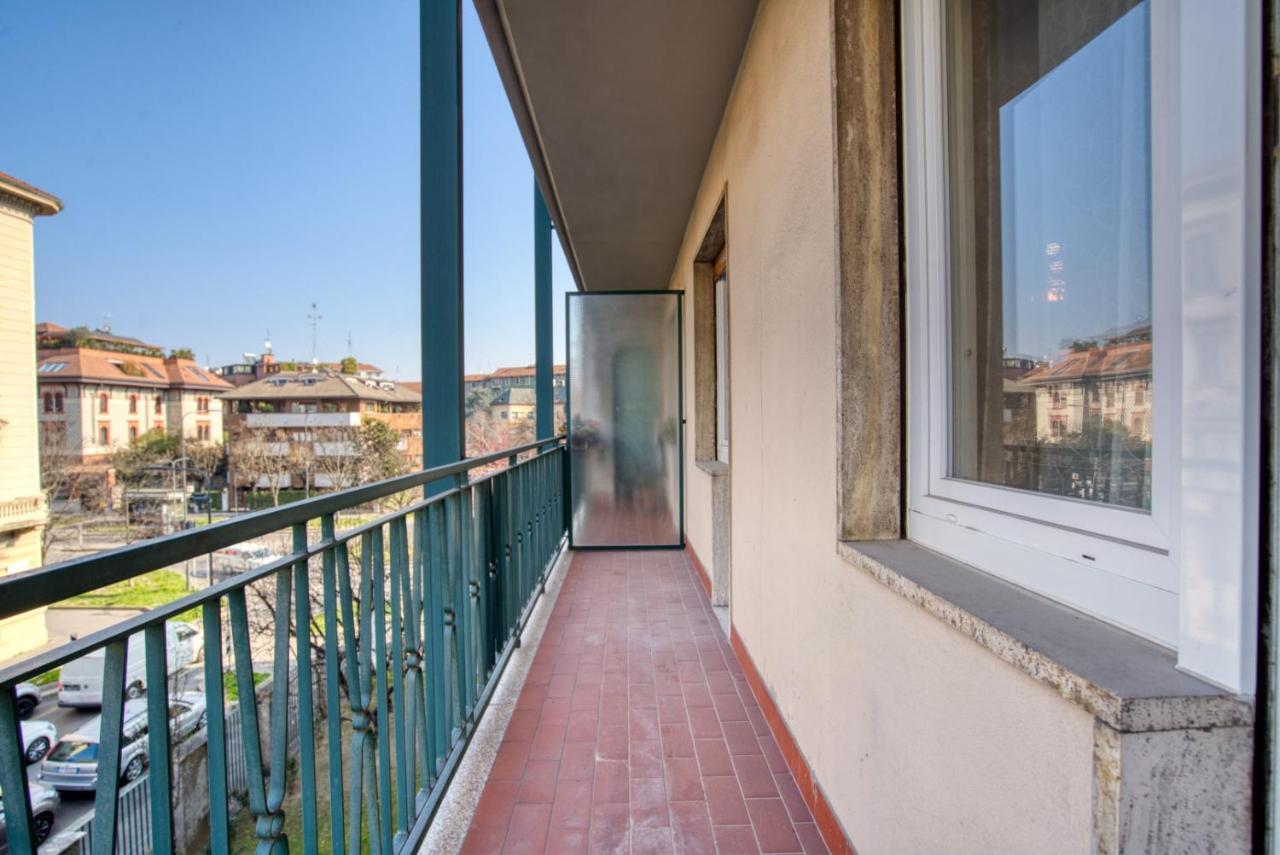 Caseospitali - Casa Janas, Elegante Trilocale Per 5 In Zona Centrale ミラノ エクステリア 写真